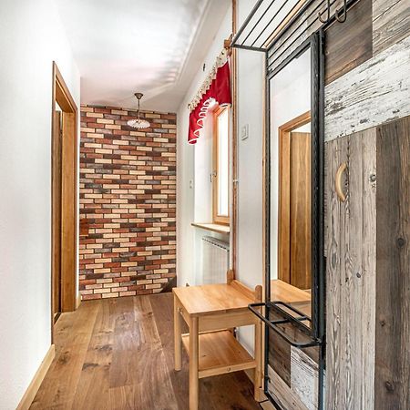House By The Stream - Happy Rentals Avce Exteriér fotografie